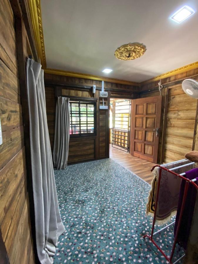 Homestay Dusun Ana Balun スリム・リバー エクステリア 写真
